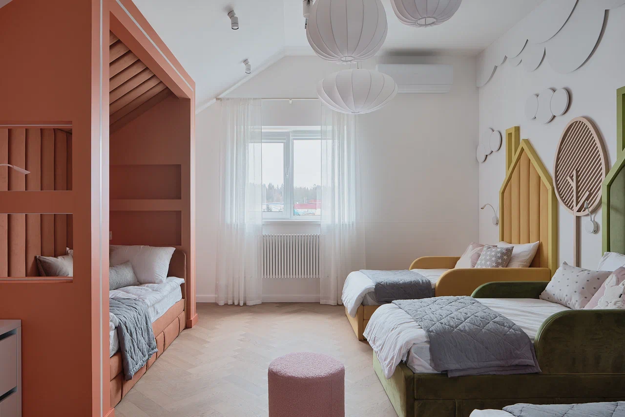 Композитная паркетная доска Quartz Parquet Штучный паркет Дуб Бисквитный 44-1258-07 венгерская елка 400×100×5 фото в интерьере