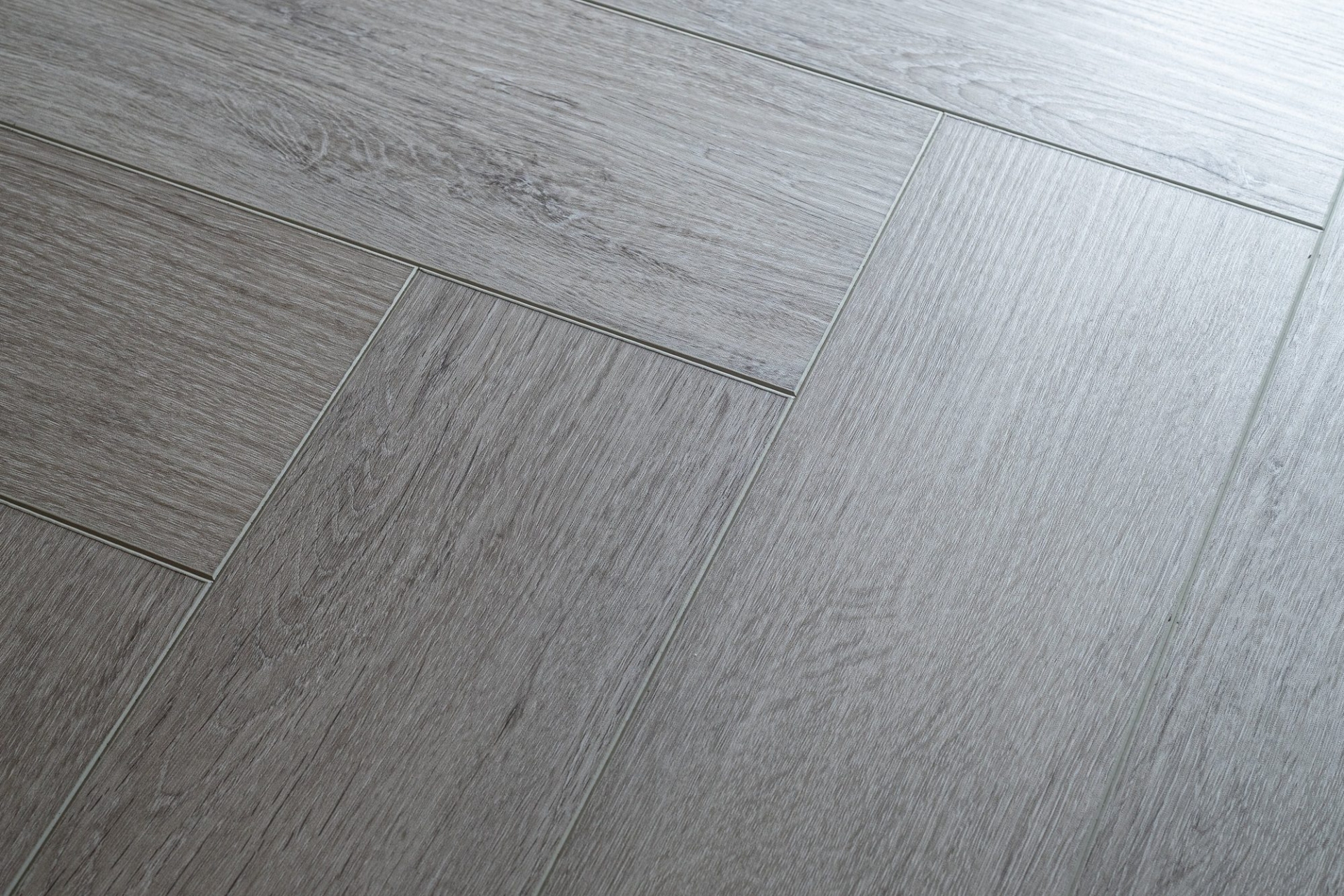 Кварцвиниловая плитка Damy Floor клеевая London LVT Йорк York 191023EL-04-LVT венгерская елка 590×118×2,5