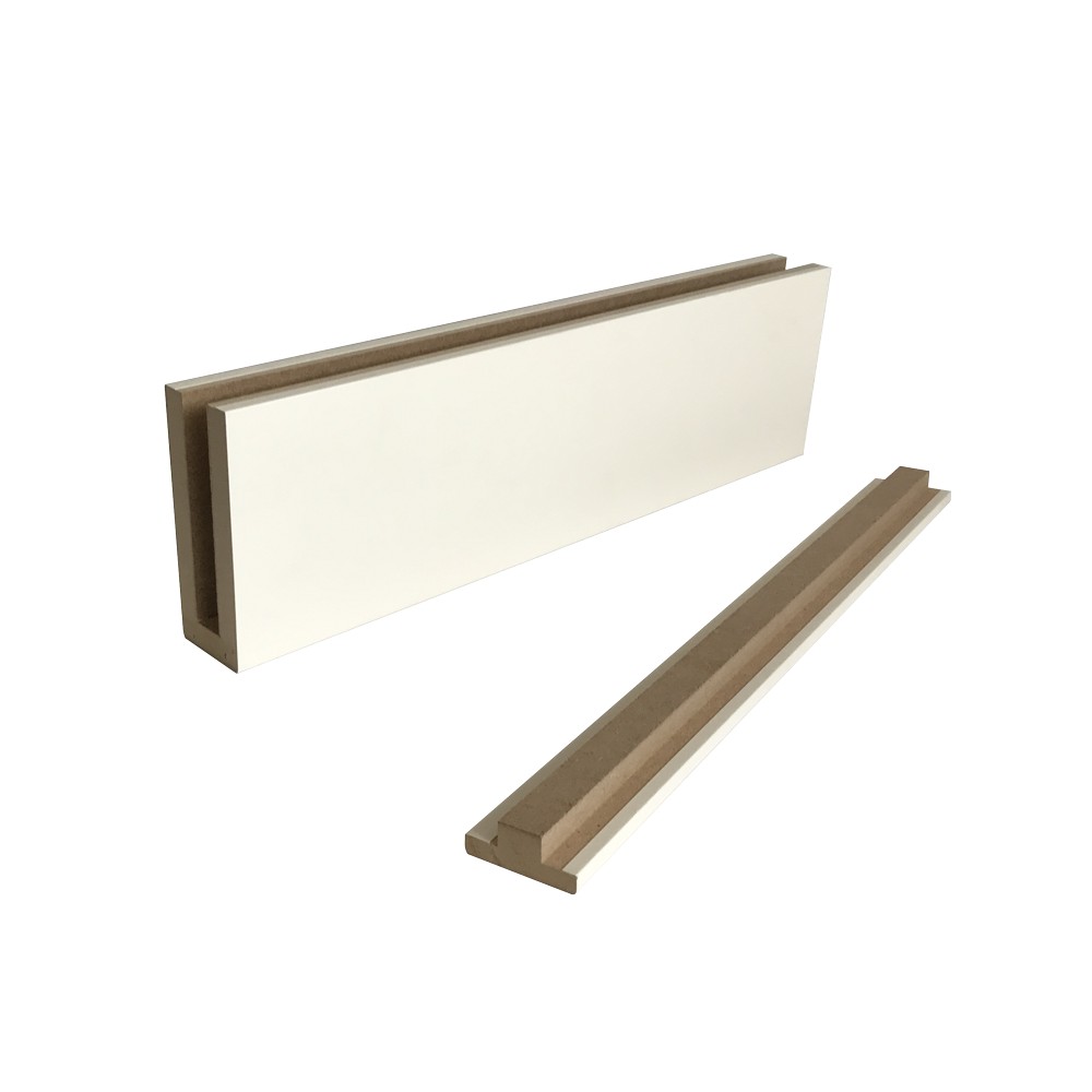 Вставка в декоративную рейку Ликорн Дуб янтарный 2800×40×16