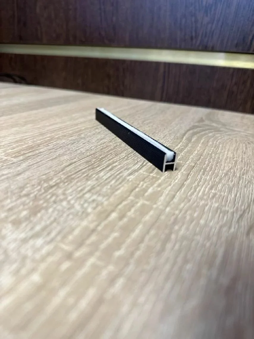 Профиль алюминиевый теневой Laconistiq Dual Черный муар RAL 9005 22-31-300 3000×8,6×12