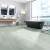 Кварцвиниловый SPC ламинат Home Expert Natural Дуб Ледяной замок 943-07 1220×150×3,5 фото в интерьере