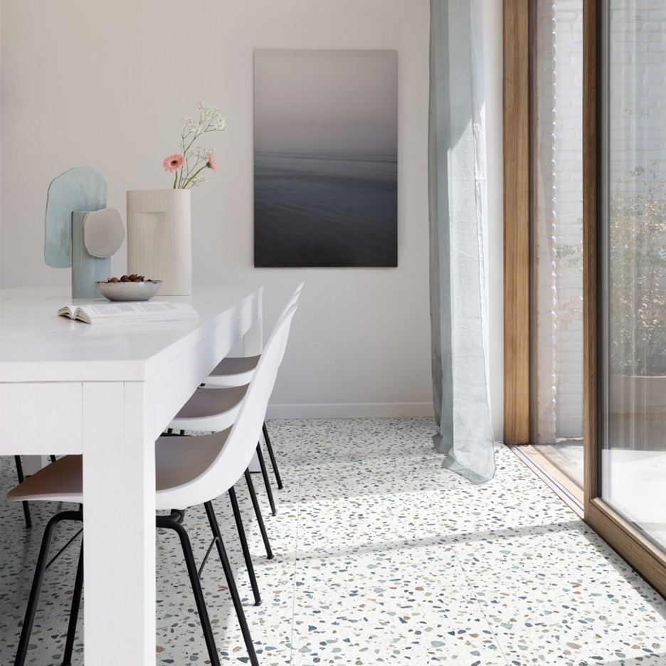 Кварцвиниловая плитка Moduleo клеевая Roots Fiastra 46630 986×493×2,5 фото в интерьере