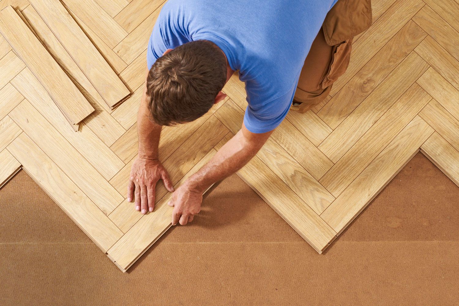 Укладка ламината елочкой