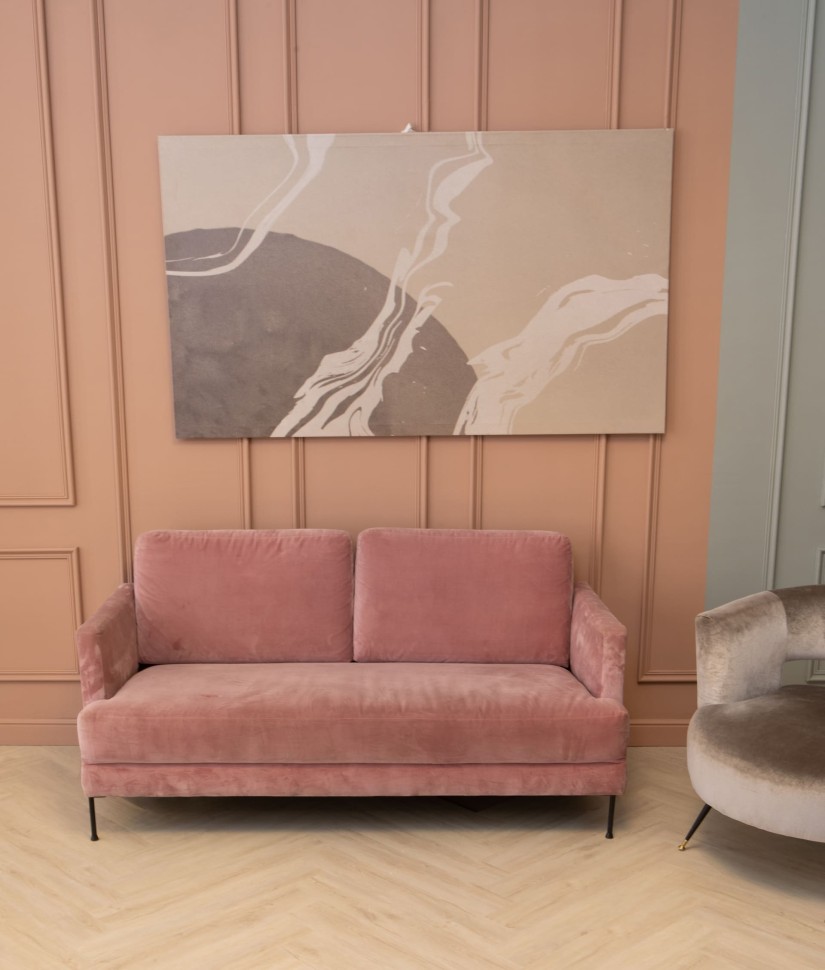 Кварцвиниловый SPC ламинат Vinilam Vinipol Herringbone Паркет Руссо 9966 венгерская елка 762×127×7 фото в интерьере