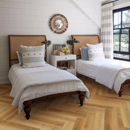 Кварцвиниловый SPC ламинат Cronafloor Herringbone 2.0 Дуб Авиньон H019 венгерская елка 640×128×4,5