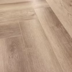 Кварцвиниловый SPC ламинат Cronafloor Herringbone 2.0 Дуб Лимож H020 венгерская елка 640×128×4,5