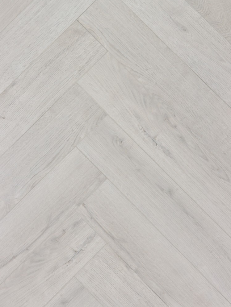 Кварцвиниловый SPC ламинат Cronafloor Herringbone 2.0 Дуб Ним H015 венгерская елка 640×128×4,5
