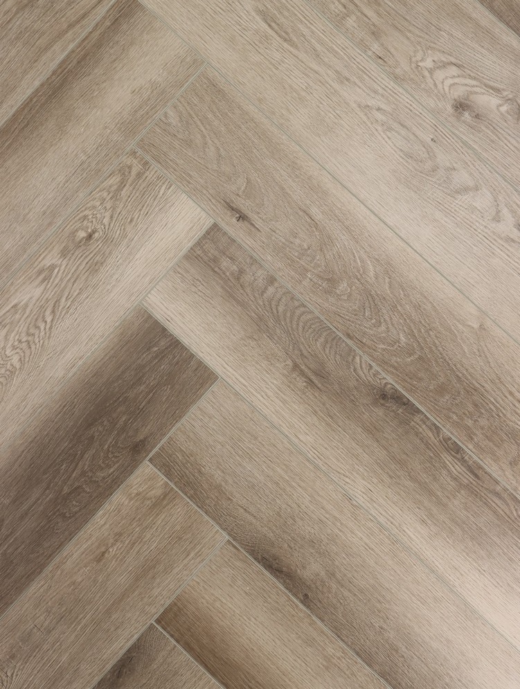 Кварцвиниловый SPC ламинат Cronafloor Herringbone 2.0 Дуб Руан H021 венгерская елка 640×128×4,5