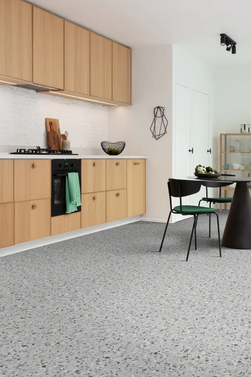 Кварцвиниловый SPC ламинат Adelar Eterna Ravello 15928 400087738 610×305×5 фото в интерьере