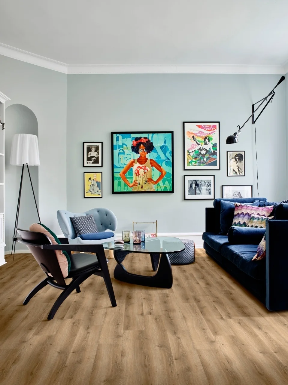 Кварцвиниловый SPC ламинат Adelar Solida Acoustic Traditional Oak 03826 400087436 1219×178×5 фото в интерьере