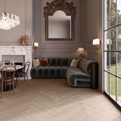 Кварцвиниловый SPC ламинат Invictus Maximus Herringbone Divine Oak Cookie венгерская елка 743×145×5