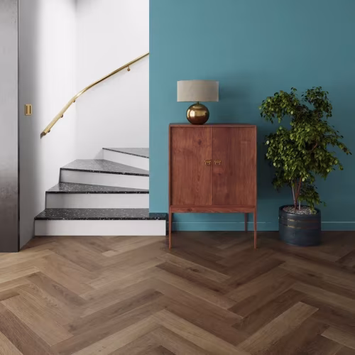 Кварцвиниловая плитка Invictus клеевая Maximus Parquet Highland Oak Chocolate венгерская елка 406×102×2,5