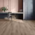 Кварцвиниловая плитка Invictus клеевая Primus Plank Royal Oak Traditional 1219×178×2 фото в интерьере