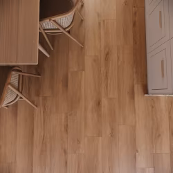 Кварцвиниловая плитка Invictus клеевая Primus Plank Riviera Oak Caramel 1219×178×2