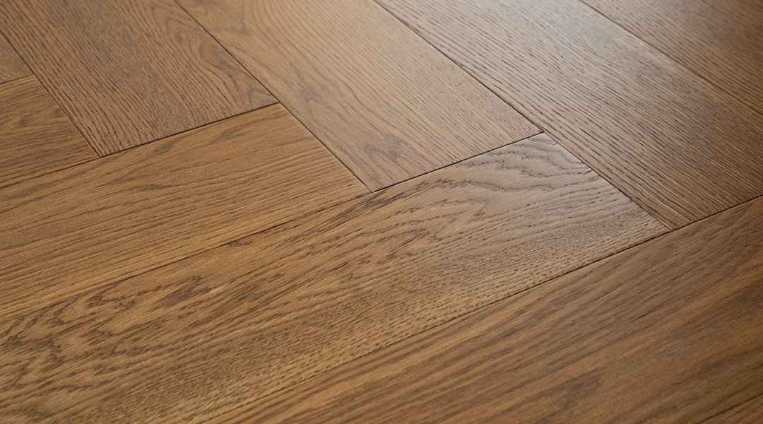 Паркетная доска Auswood Travel Herringbone Oak Lazaro NFH471 АBСD венгерская елка 600×125×12