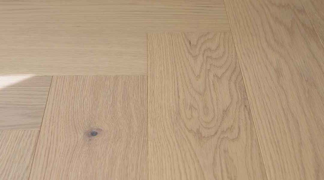Паркетная доска Auswood Travel Herringbone Oak Malta NFH331 АBСD венгерская елка 600×125×12