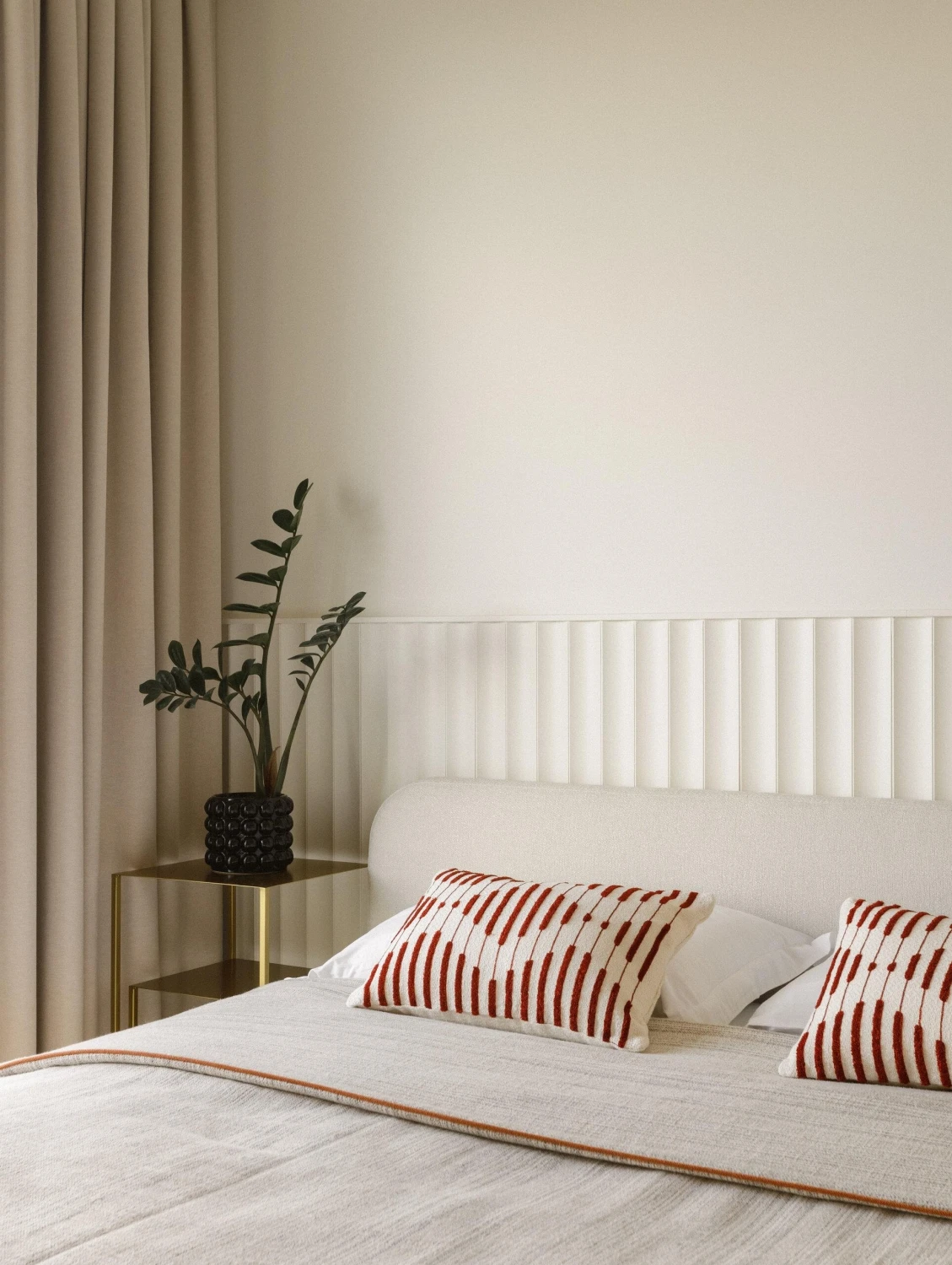 Стеновая панель под покраску Orac Decor Valley XL W114-2600 2600×250×15 фото в интерьере