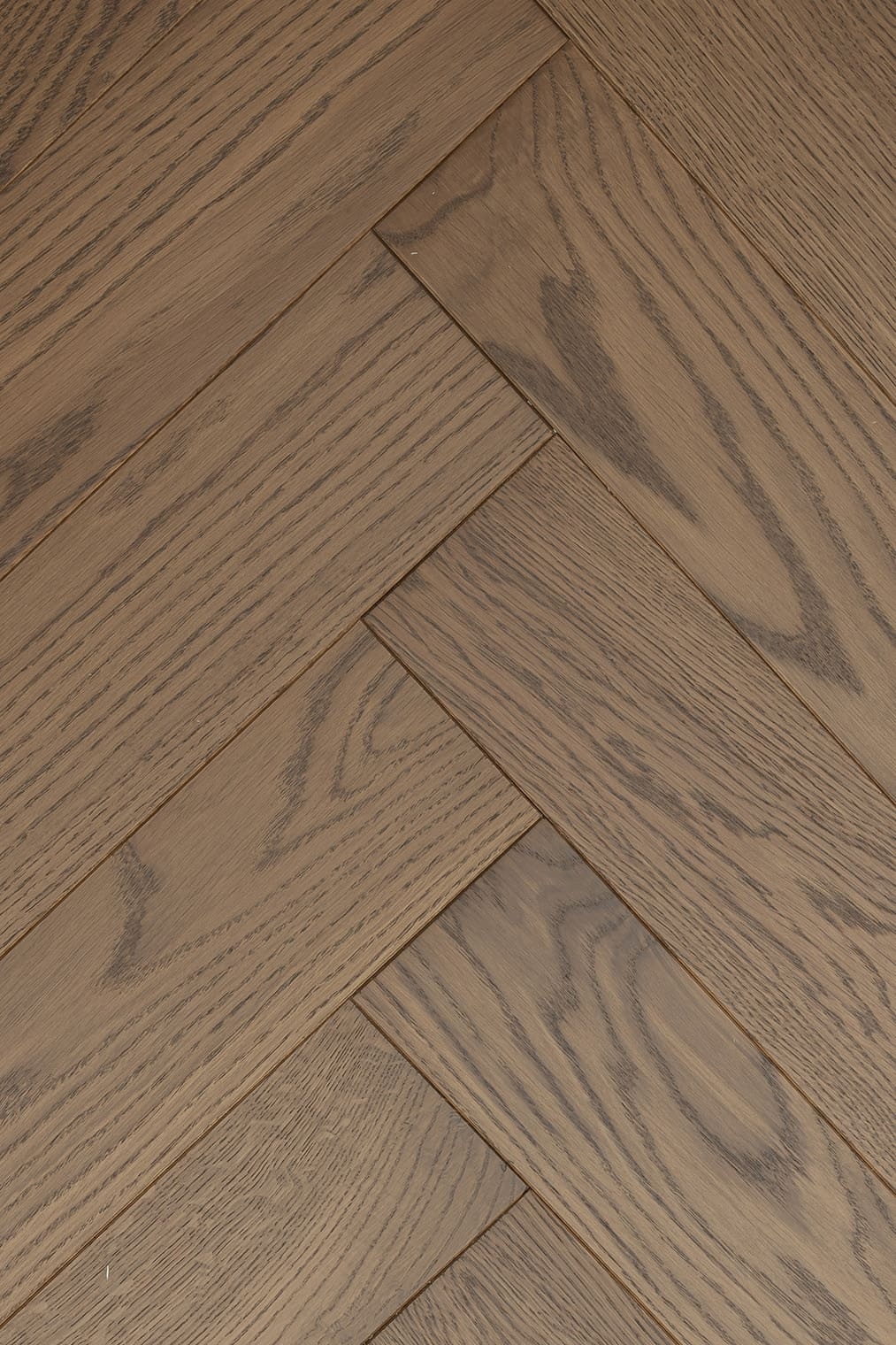 Паркетная доска Karelia Herringbone Дуб Craft HB 1019ABHB8CRAF111 Natur венгерская елка 600×100×14