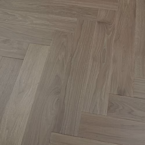 Паркетная доска Karelia Herringbone Дуб Anvil HB 1019ABHB8ANVI111 Natur венгерская елка 600×100×14