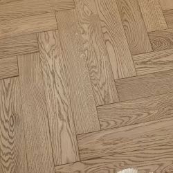 Паркетная доска Karelia Herringbone Дуб Beige HB 1019ABHB8BEIG111 Natur венгерская елка 600×100×14