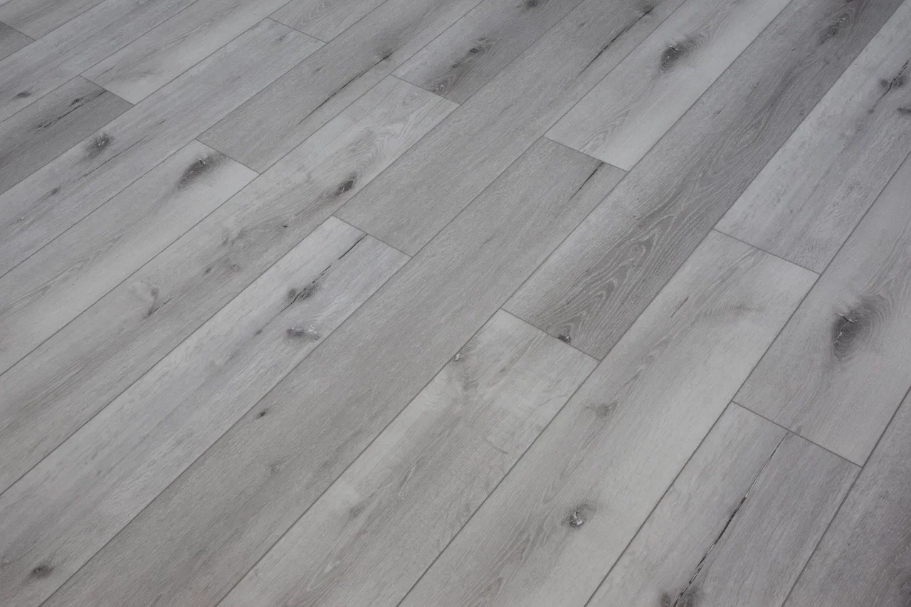 Кварцвиниловая плитка Damy Floor клеевая Family LVT Дуб Классический Серый Classic Gray Oak T7020-2-LVT 1227×187×2,5