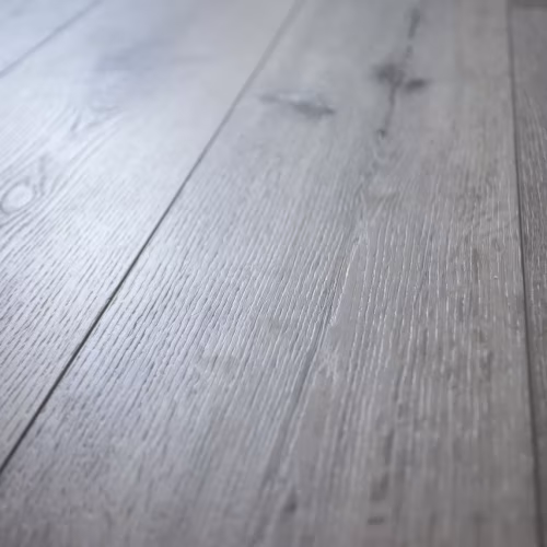 Кварцвиниловая плитка Damy Floor клеевая Family LVT Дуб Состаренный Серый T7020-5D-LVT 1227×187×2,5