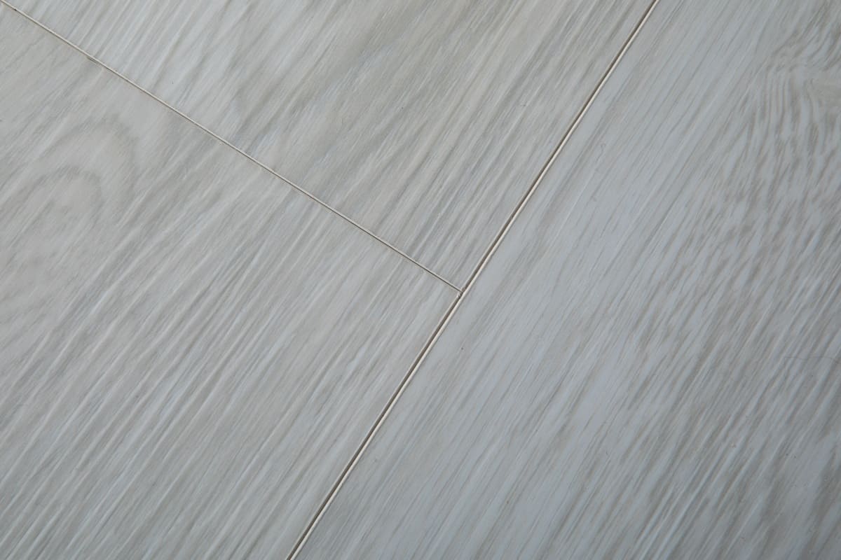 Кварцвиниловый SPC ламинат StoneWood Натура Дуб Шарлеруа Charleroi E-008-09 4V 1220×180×5,5