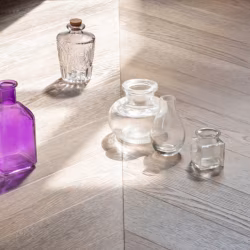 Кварцвиниловая плитка Vinilam клеевая Parquet Chevron Glue Шеврон Шампань RI153616CL4 французская елка 690×115×2,5