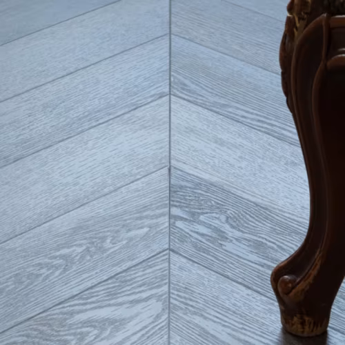 Кварцвиниловая плитка Vinilam клеевая Parquet Chevron Glue Шеврон Легран RI444515CL4 французская елка 690×115×2,5