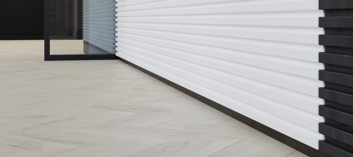 Кварцвиниловая плитка Vinilam клеевая Parquet Chevron Glue Шеврон Бриссак RI4777CL7 французская елка 690×115×2,5 фото в интерьере