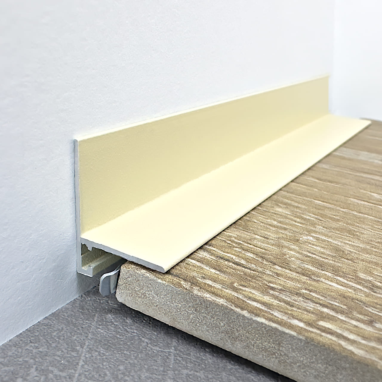 Микроплинтус алюминиевый TeckWood L-20 Слоновая кость Муар RAL 1015 2000×20×16