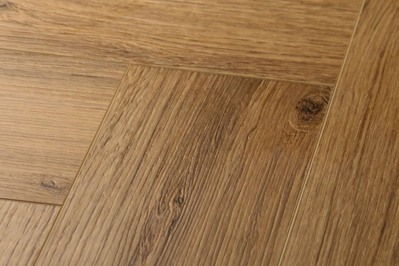 Кварцвиниловый SPC ламинат Damy Floor London Лидс Leeds 5246-10 венгерская елка 615×123×4