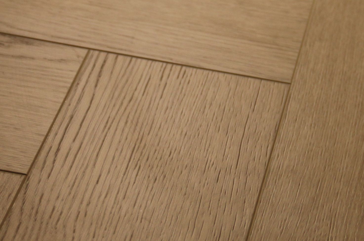 Кварцвиниловый SPC ламинат Damy Floor London Брайтон Brighton 5248-8 венгерская елка 615×123×4