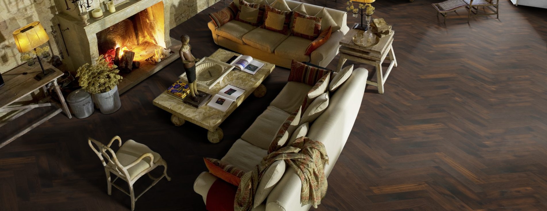 Инженерная доска Kahrs Дуб CD Smoked Dark 111PCDEKFCKE600 Lively венгерская елка 600×120×11 фото в интерьере