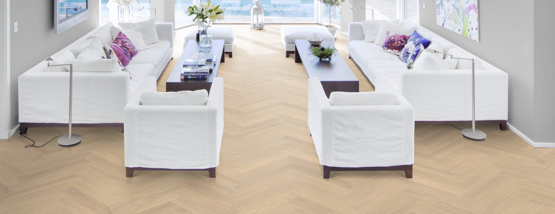 Инженерная доска Kahrs Дуб AB Creme White 111PABEKFVKE600 Calm венгерская елка 600×120×11 фото в интерьере