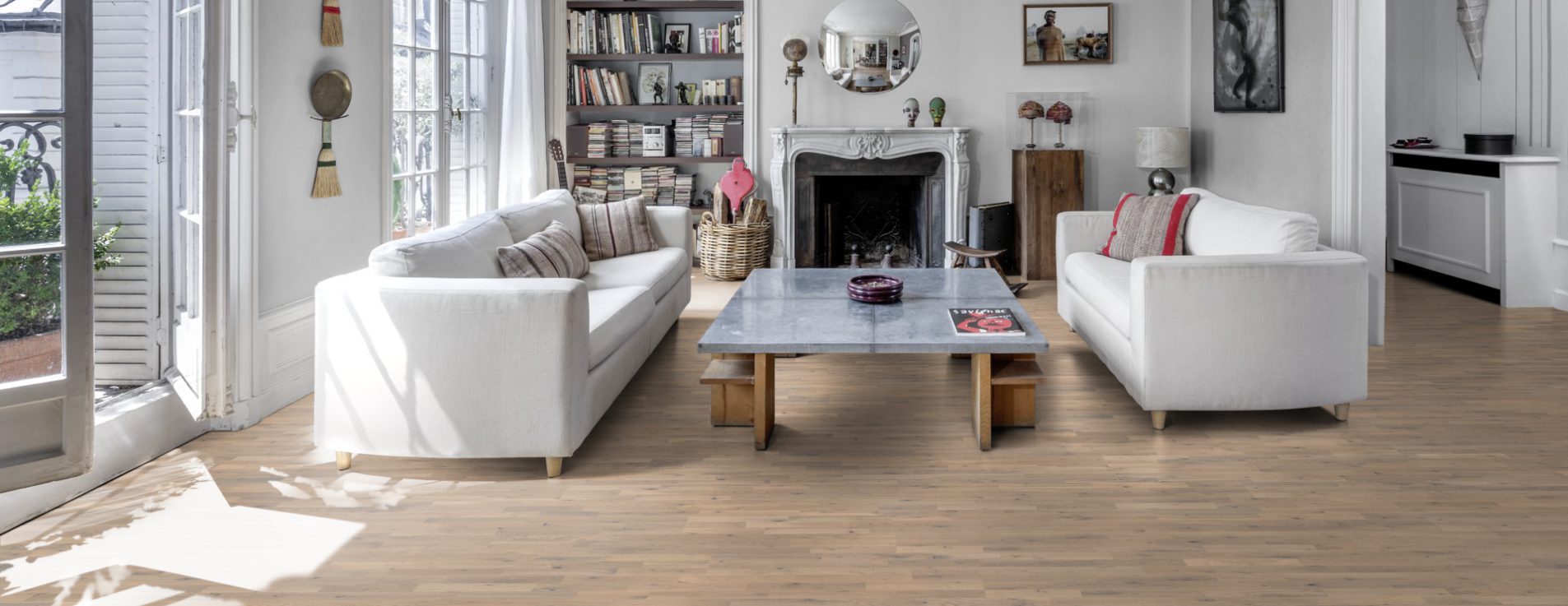 Паркетная доска Kahrs Песочная Дуб Амальфи Amalfi 153N66EKW2KW240 Lively 2423×200×15 фото в интерьере