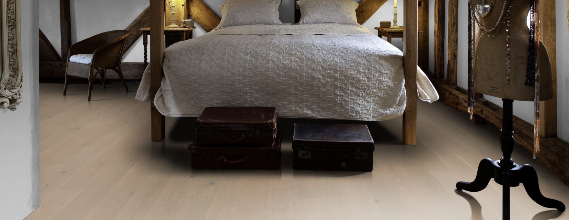 Паркетная доска Kahrs Люкс Дуб Карандаш Craynon 151N51EKL4KW240 Lively 2420×151×15 фото в интерьере