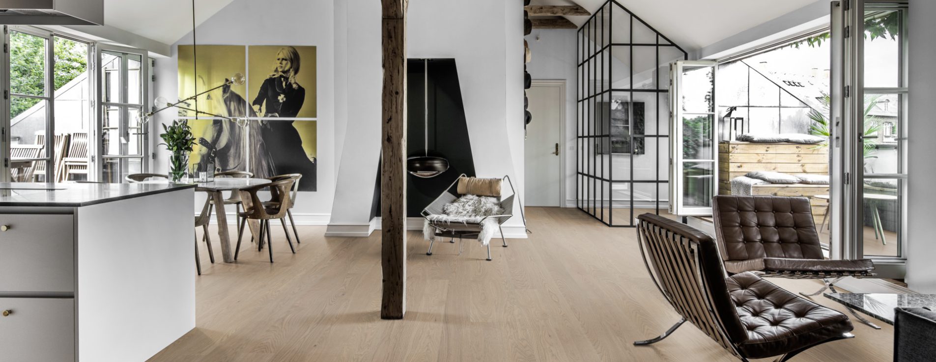 Паркетная доска Kahrs Канвас Рейтер Reiter 13103AEK1UKW185 Variation 1860×127×13 фото в интерьере