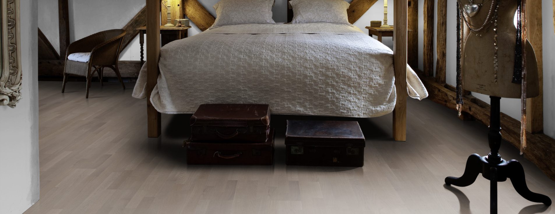 Паркетная доска Kahrs Граунд Дуб Глина Clay 133B14EKHGKW226 Variation 2266×188×13 фото в интерьере