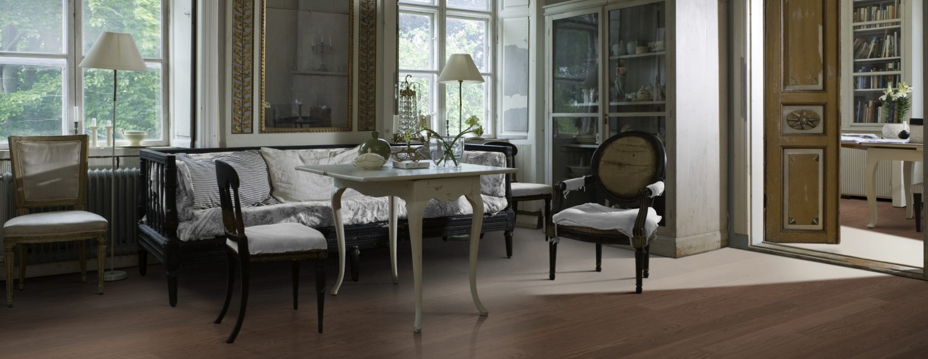 Паркетная доска Kahrs Life Authentic Дуб Saffron LTCLRW4005-193 Calm 1980×193×10 фото в интерьере