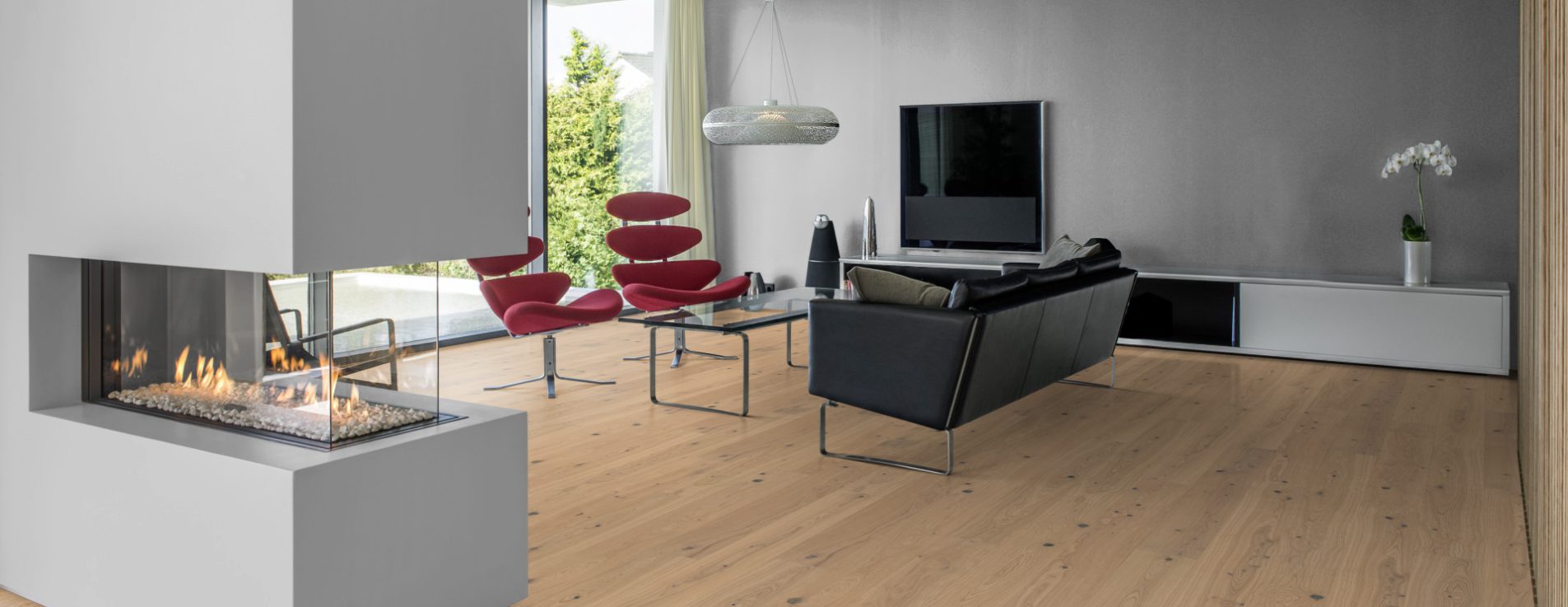 Паркетная доска Kahrs Life Authentic Дуб Turmeric LTCLRW4012-193 Dynamic 1980×193×10 фото в интерьере