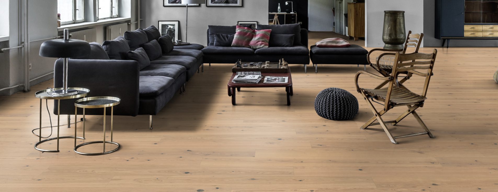 Паркетная доска Kahrs Life Authentic Дуб Turmeric LTCLRW4012-193 Dynamic 1980×193×10 фото в интерьере