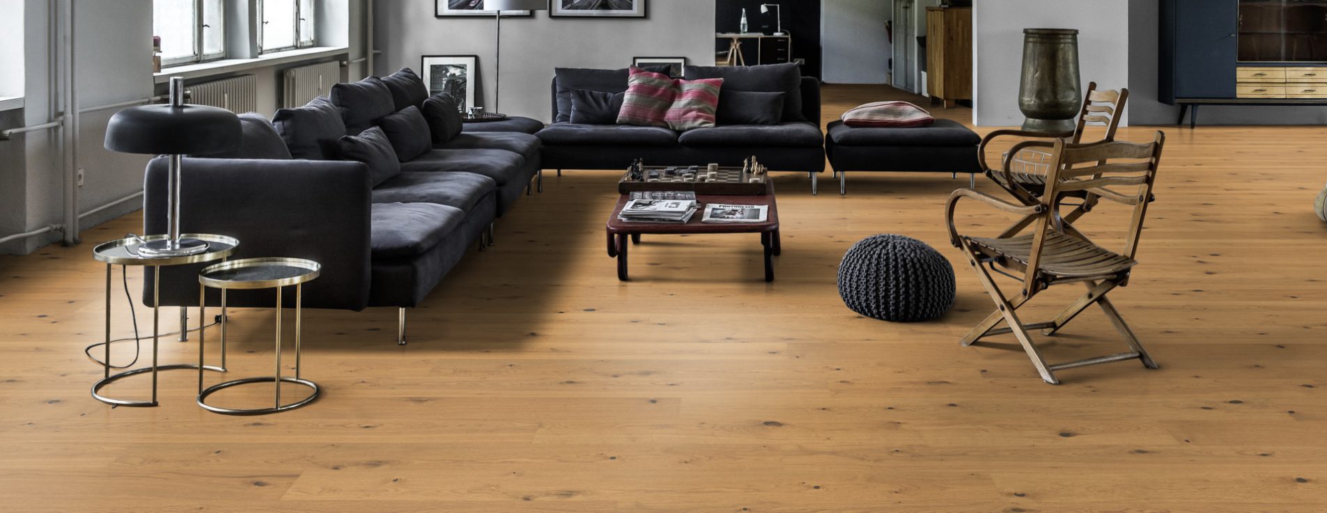 Паркетная доска Kahrs Life Authentic Дуб Tahini LTCLRW4016-193 Dynamic 1980×193×10 фото в интерьере