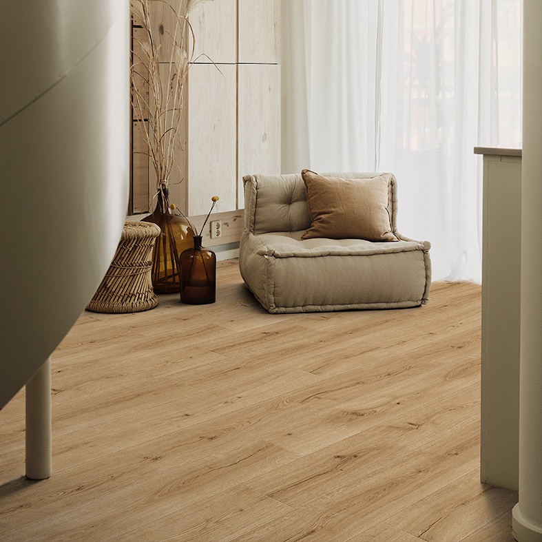 Ламинат Pergo Skara Pro Дуб Кашемир L1251-08622 1380×190×9 фото в интерьере