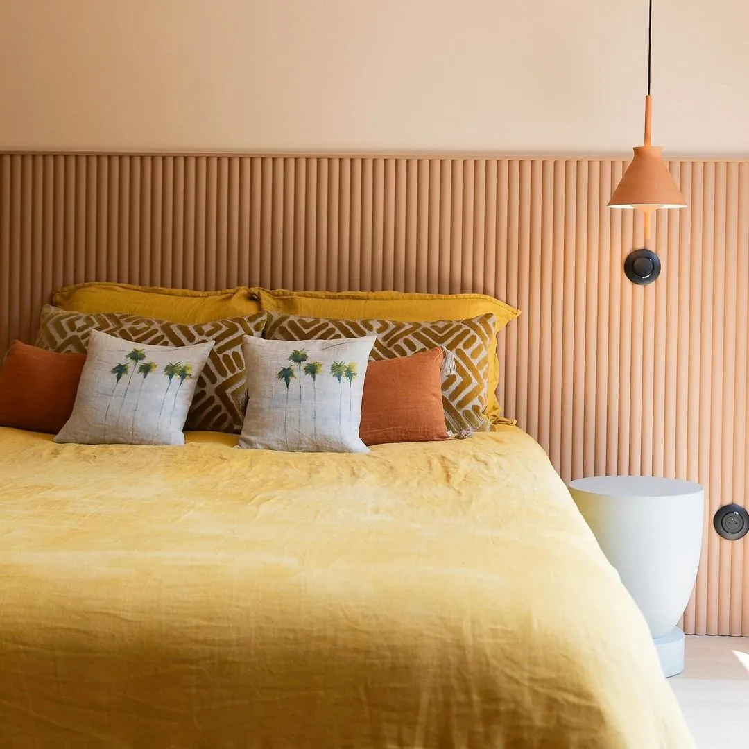 Стеновая панель под покраску Orac Decor Flute XL WX218 2000×253×17,3 фото в интерьере