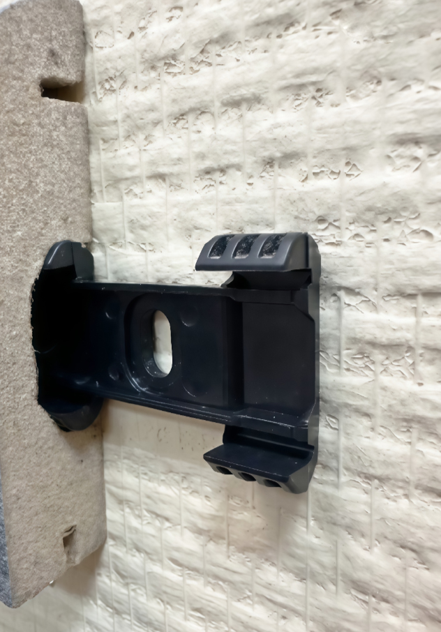 Плинтус МДФ ламинированный TeckWood Серый 2150×75×16