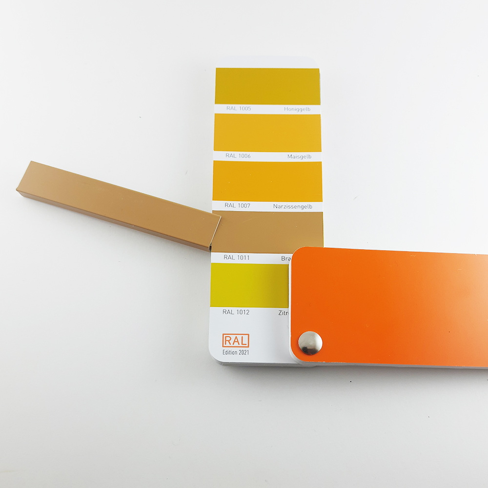 Микроплинтус алюминиевый Modern Decor RAL 1011 Коричнево-бежевый 49-32-11 2500×6×11