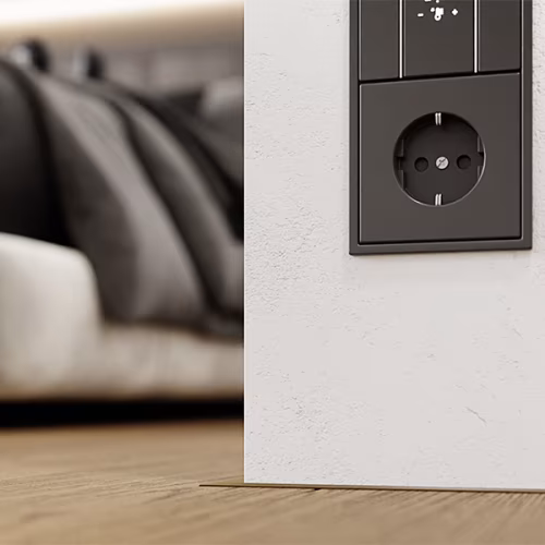 Микроплинтус алюминиевый Modern Decor Шампань 13-29-45 2500×6×11