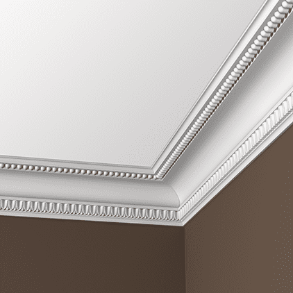 Потолочный плинтус под покраску Европласт 1.50.164 2000×126×126 фото в интерьере