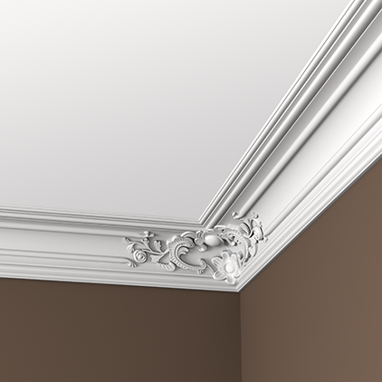 Потолочный плинтус под покраску Европласт 1.50.167 2000×121×119 фото в интерьере